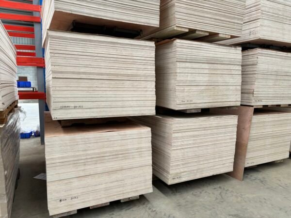 9mm plywood: Untreated, Brand new.