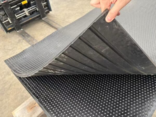 Brand new 17mm rubber mat 1m X 2m.