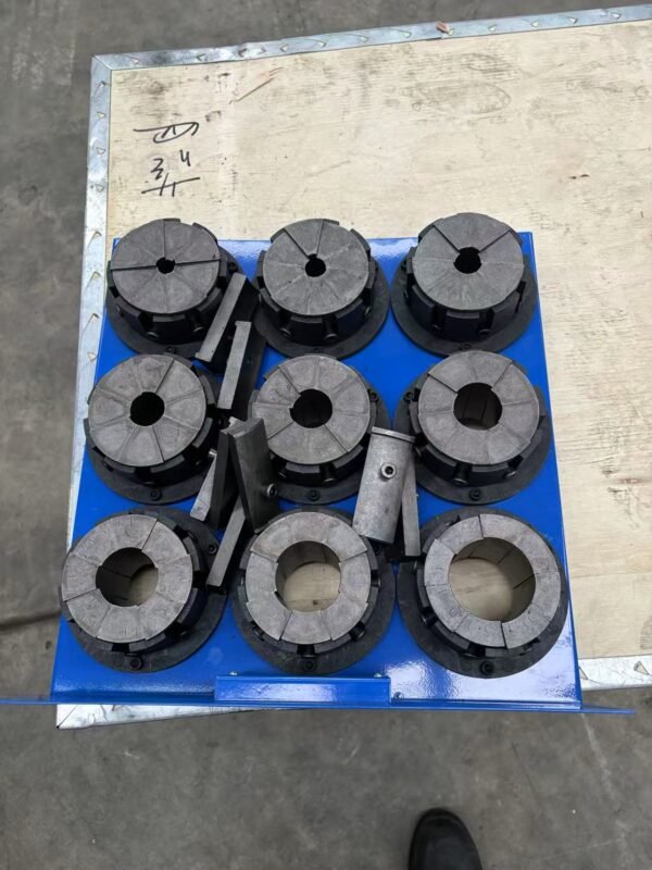 Brand new 12V/24V mobile hydraulic hose crimping machine.